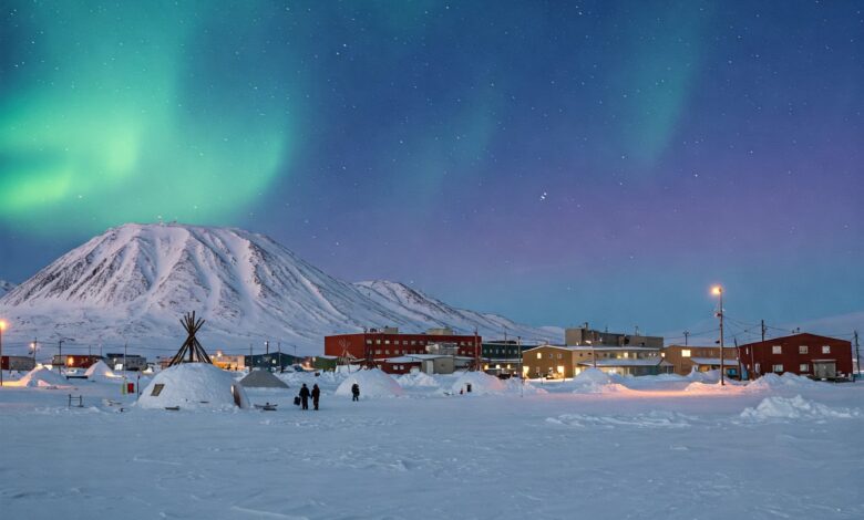 Barrow (Utqiaġvik), Alaska, USA (Winter): Months of Twilight and Stars