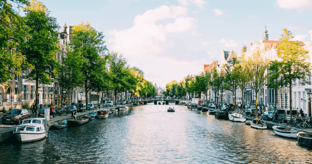 Netherlands Minimum Wage: A Benelux Nation with Strong Social Support