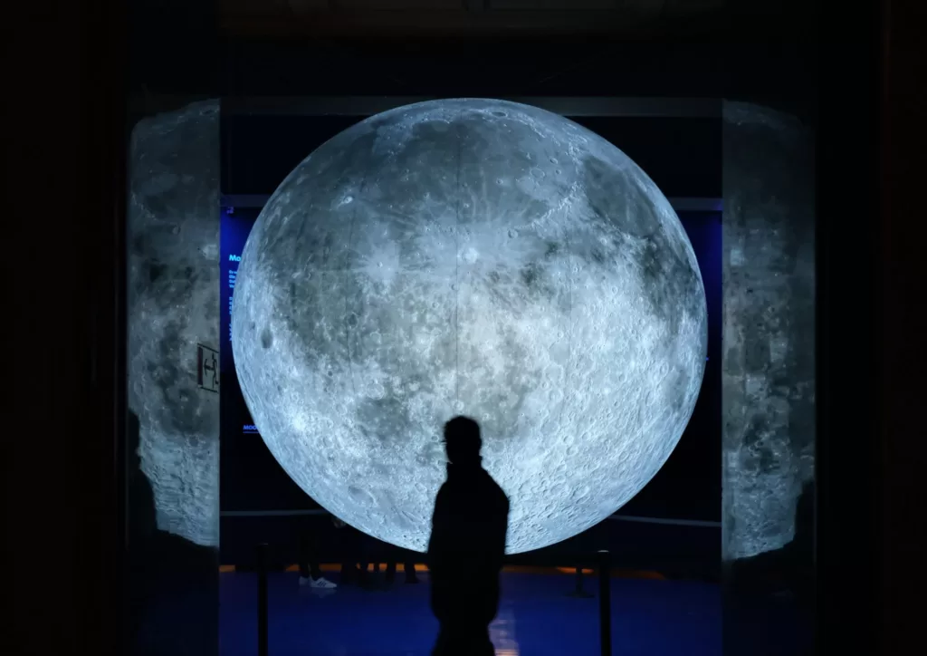 China quer colocar telescopios em orbita da lua